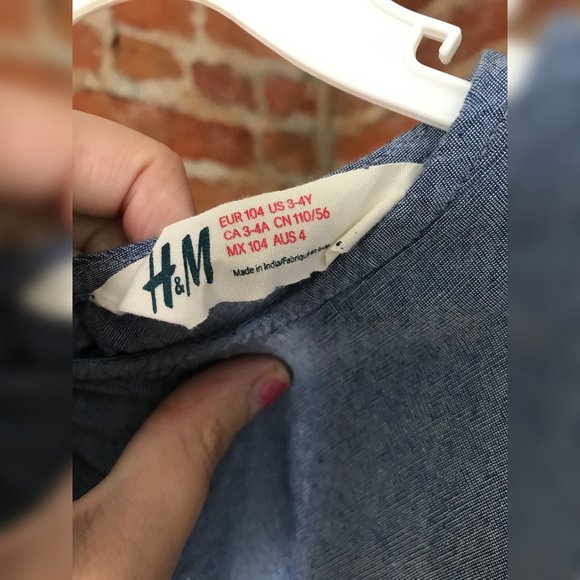 H&M Girls Chambray Skater Dress - Picture 2 of 3